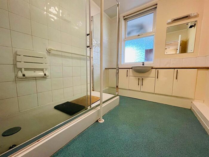1 Bedroom Flat To Rent In Howdon Road, Oadby, Leicester, LE2