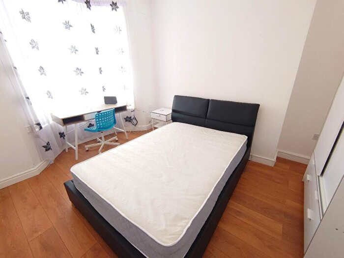 3 Bedroom Terraced House To Rent In Brae St, Liverpool, L7