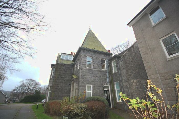 3 Bedroom Flat To Rent In Polmuir House, Fairfield Way, Aberdeen, AB11