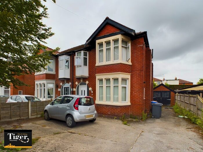 2 Bedroom Flat To Rent In Preston New Road, Blackpool, FY4