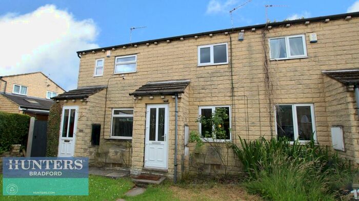 2 Bedroom Terraced House To Rent In Oxford Road, Bradford, West Yorkshire, BD2