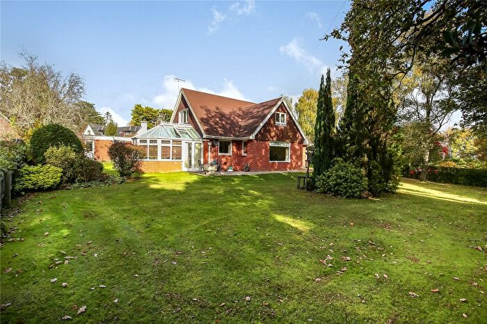 4 Bedroom Country House For Sale In Lights Lane, Alderbury, Salisbury, Wiltshire, SP5