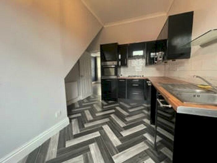 1 Bedroom Flat To Rent In Holderness Road, Hull, East Riding Of Yorkshire, HU9