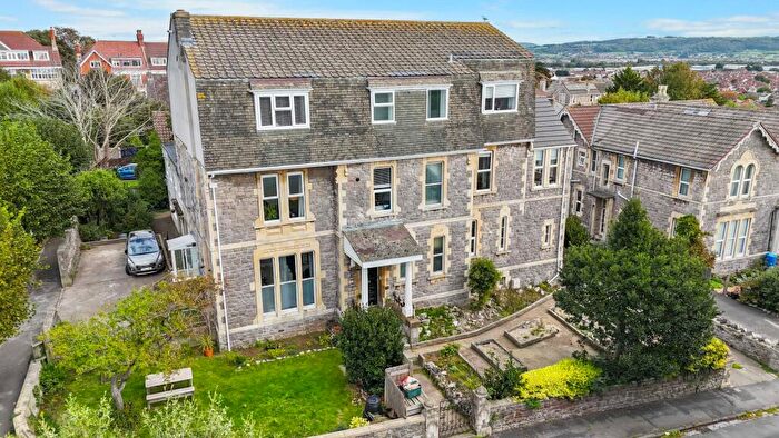 3 Bedroom Flat For Sale In Montpelier, Weston-super-Mare - Private Garden & Garage, BS23