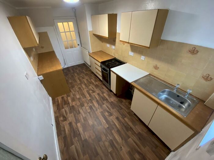2 Bedroom Flat To Rent In Hawthorn Road, Birmingham, B44