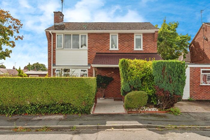 3 Bedroom Detached House For Sale In Naomi Close, Chester, CH1