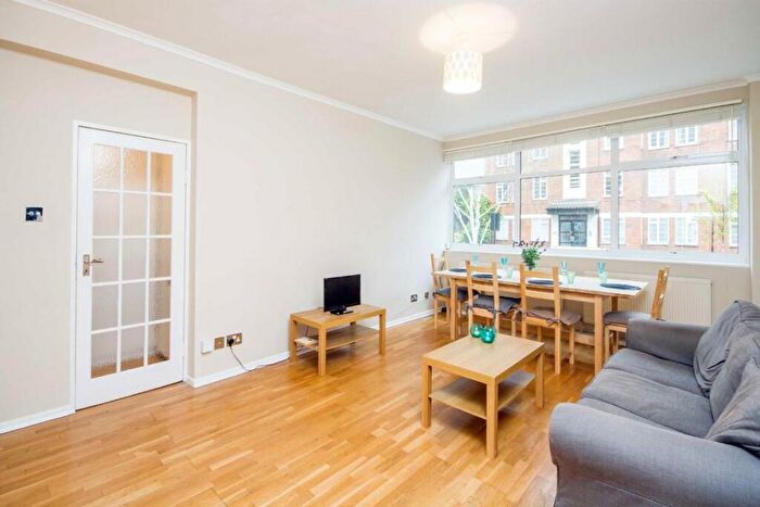 3 Bedroom Flat To Rent In Mackennal Street, St John's Wood, NW8