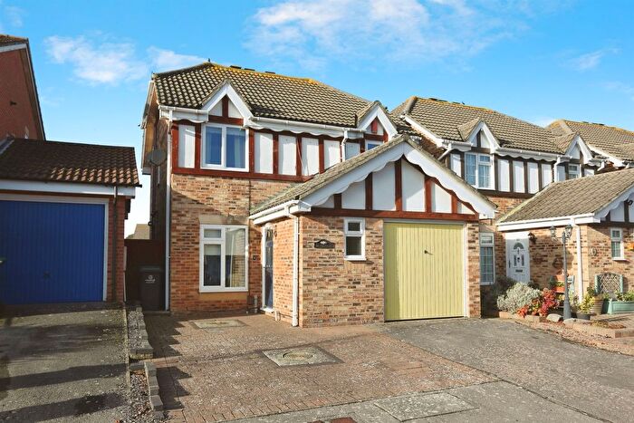 3 Bedroom Detached House For Sale In Ham Lane, Gosport, PO12