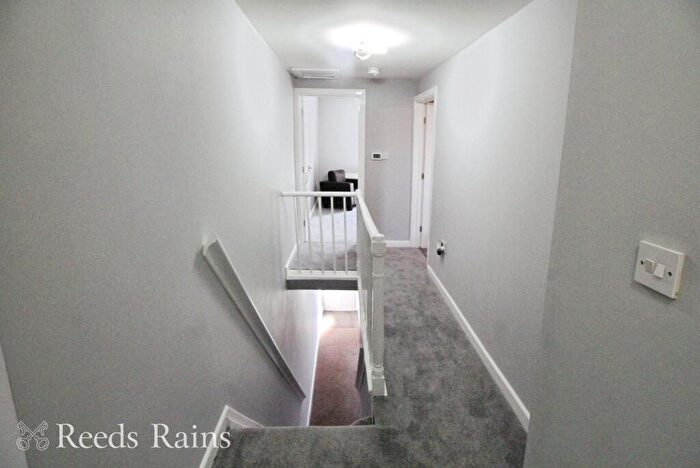 1 Bedroom Apartment To Rent In Chester Road, Macclesfield, Cheshire, SK11