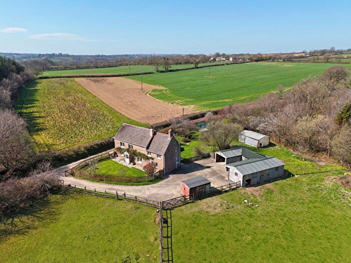 3 Bedroom Detached House For Sale In Shebbear, Beaworthy, EX21