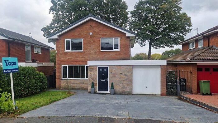4 Bedroom Detached House For Sale In Hartwell Close, Bolton, BL2