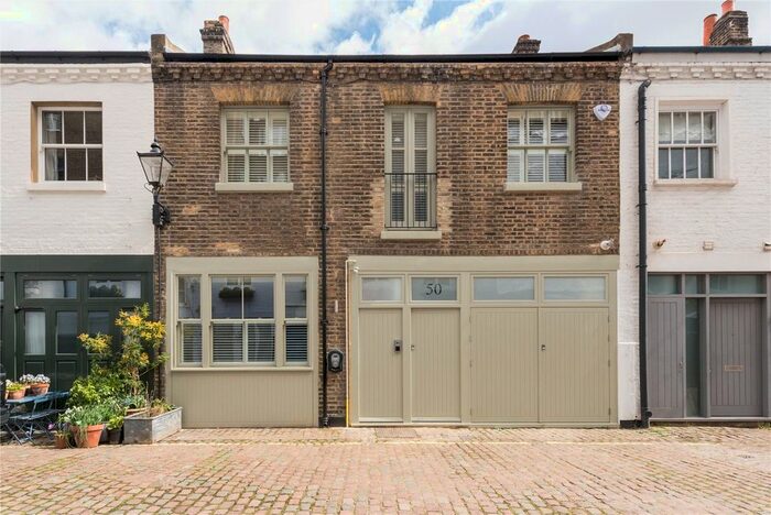 3 Bedroom Mews To Rent In Lancaster Mews, London, W2