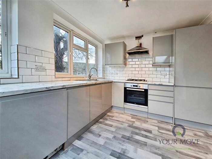 2 Bedroom End Of Terrace House To Rent In Holroyd Road, Claygate, Esher, Surrey, KT10