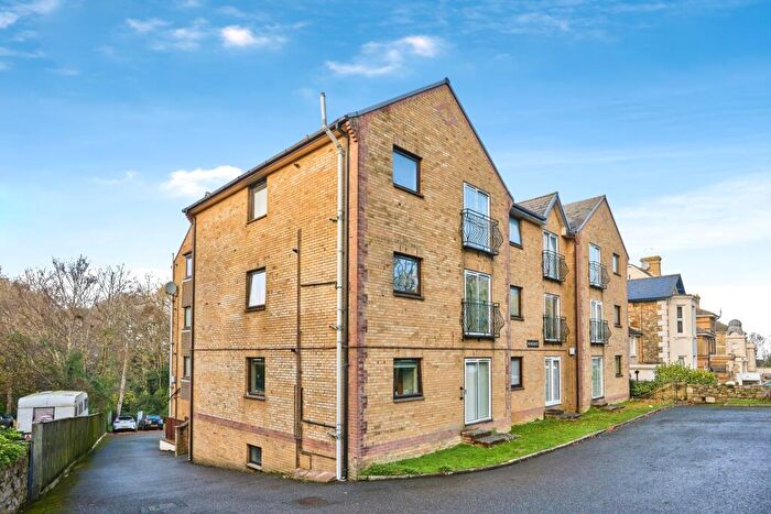 2 Bedroom Flat To Rent In East Hill Road, Ryde, PO33