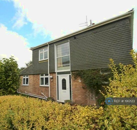 4 Bedroom Detached House To Rent In Borkwood Park, Orpington, BR6