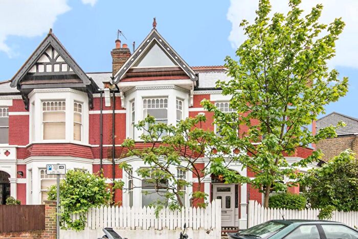 5 Bedroom House For Sale In Sellons Avenue, Harlesden, London, NW10