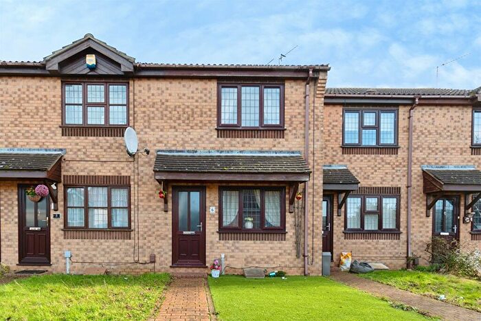 2 Bedroom Semi Detached House For Sale In Whimbrel Drive, Bradwell, Great Yarmouth, NR31