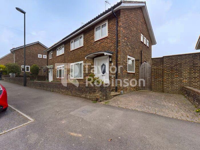 3 Bedroom Semi-Detached House To Rent In Southgate, Crawley, RH10