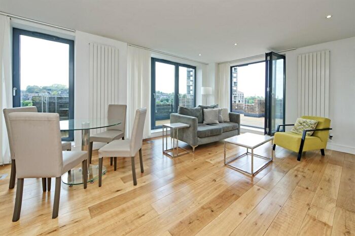 2 Bedroom Property To Rent In Riverdale House, Lewisham, SE13