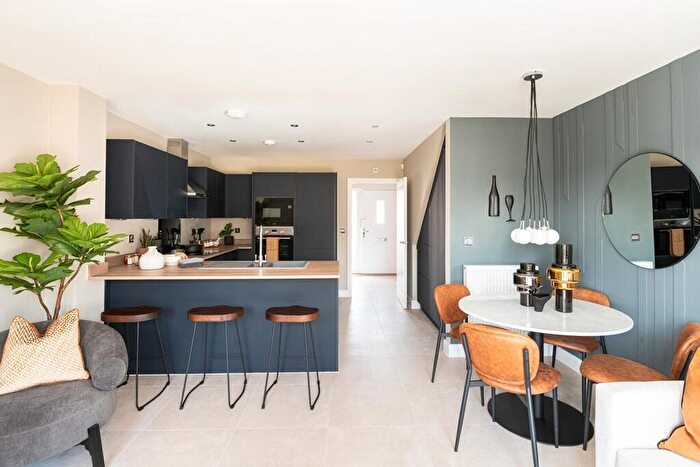 3 Bedroom Semi Detached House For Sale In St. Marys Grove, Nailsea, BS48