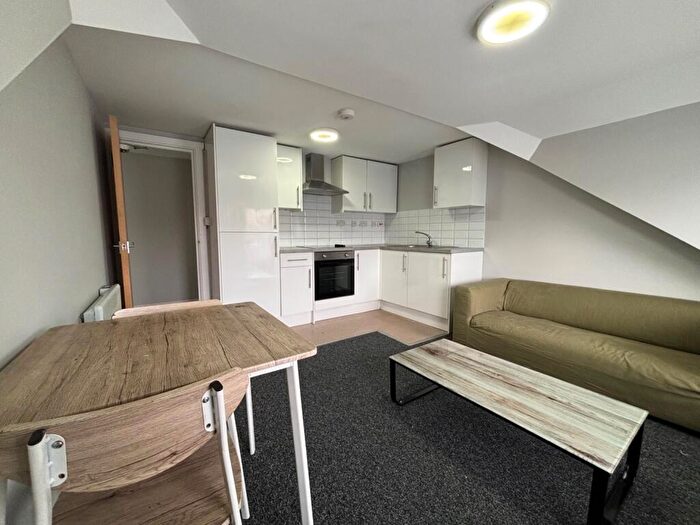 2 Bedroom Apartment To Rent In Lower Cathedral Road, Riverside, CF11