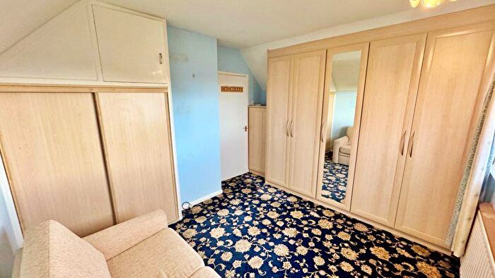 2 Bedroom Detached House For Sale In Hollywell Road, Lincoln, LN5