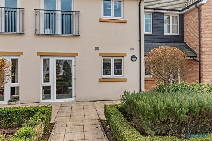 1 Bedroom Apartment For Sale In Roslyn Court, Lisle Lane, Ely, Cambridgeshire, CB7