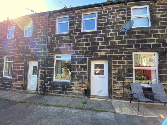 1 Bedroom Cottage To Rent In Spring Gardens, Silsden, BD20
