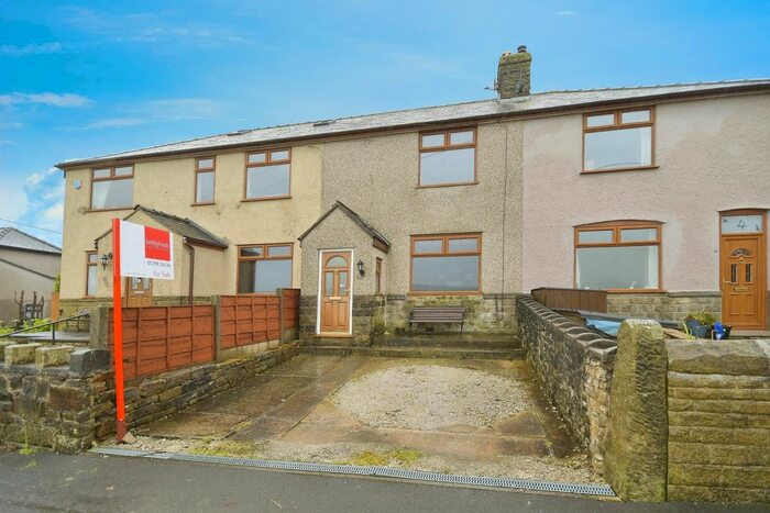 2 Bedroom Terraced House For Sale In Ferndale Road, Peak Dale, Buxton, Derbyshire, SK17