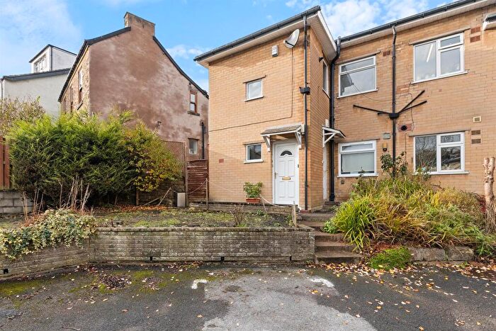 2 Bedroom Apartment For Sale In Hangingwater Road, Sheffield, S11
