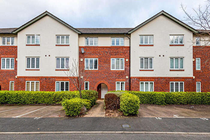 2 Bedroom Apartment To Rent In Barlow Moor Road, Chorlton, Manchester, M21