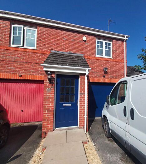 2 Bedroom Flat To Rent In Bateman Close, CW1