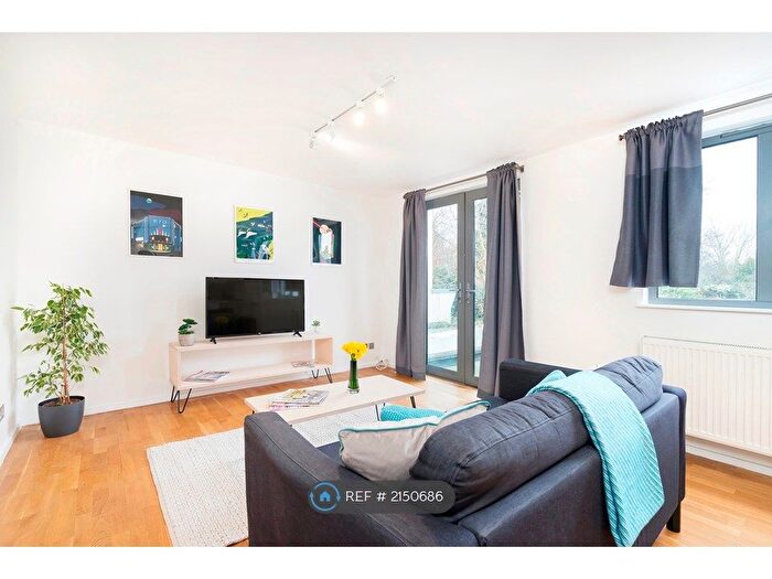 1 Bedroom Flat To Rent In Tulse Hill, Brixton, SW2