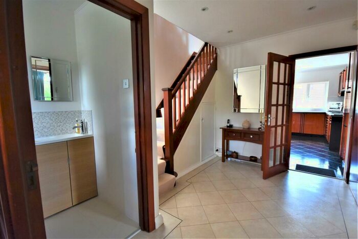 5 Bedroom Detached House For Sale In St. Marks Road, Penarth, Vale Of Glamorgan, CF64