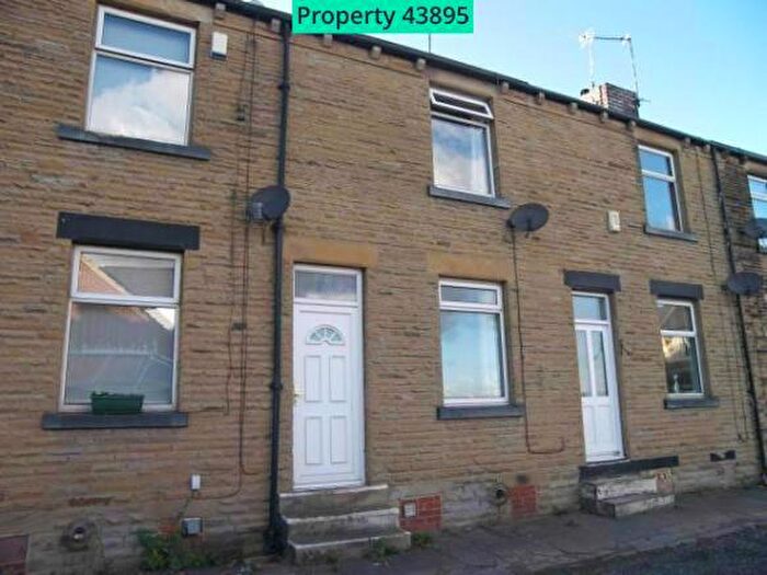 2 Bedroom Terraced House To Rent In Nelson Place, Morley, Leeds, LS27