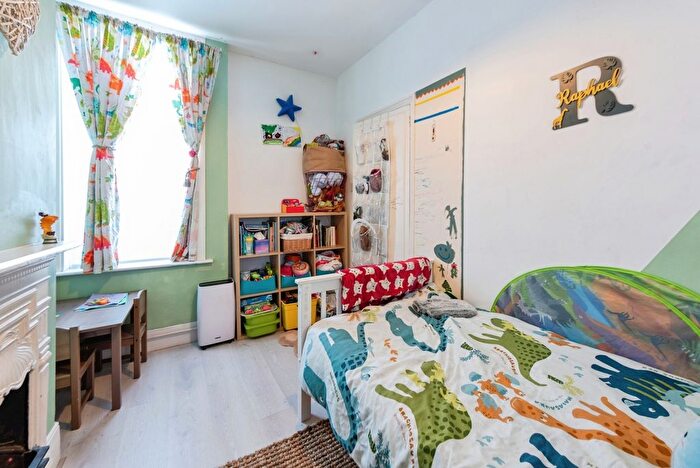 3 Bedroom Terraced House For Sale In Bramshott Road, Southsea, Hampshire, PO4