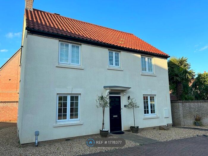 4 Bedroom Detached House To Rent In Hampton Close, Cambridgeshire, PE28
