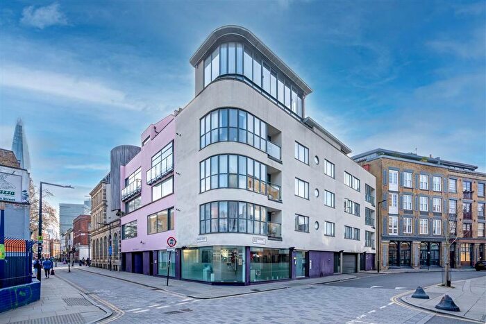 2 Bedroom Flat To Rent In Union Street, London, SE1