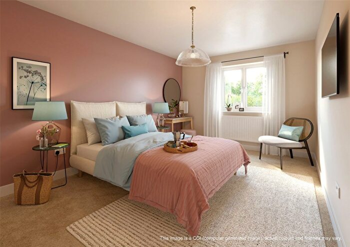 2 Bedroom Flat For Sale In Hopper Road, Eastleigh, Hampshire, SO50