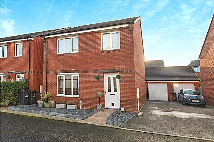 4 Bedroom Semi-Detached House For Sale In Lace Crescent, Tiverton, Devon, EX16
