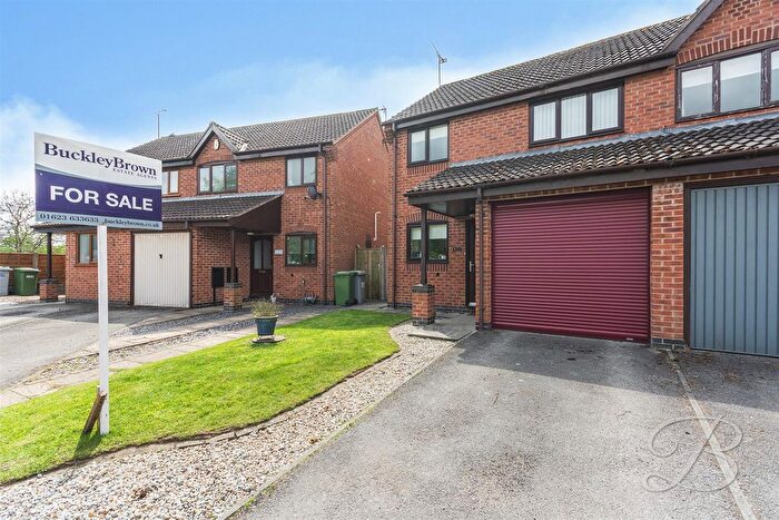 3 Bedroom Semi-Detached House For Sale In Sixth Avenue, Edwinstowe, Mansfield, NG21