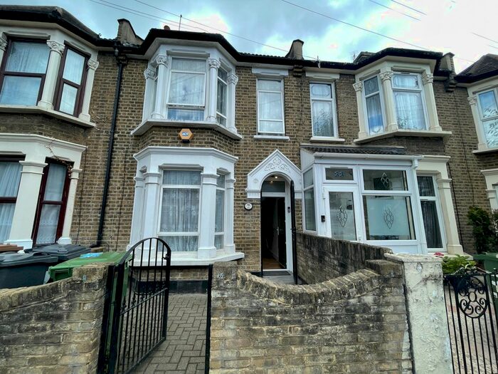 5 Bedroom Terraced House To Rent In Windsor Road, Leyton, London, E10