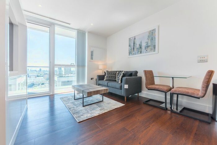 Studio To Rent In Maine Tower, Harbour Way, Canary Wharf, London, E14