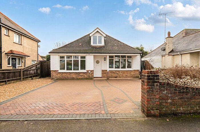 3 Bedroom Detached Bungalow For Sale In Hillsboro Road, Bognor Regis, PO21