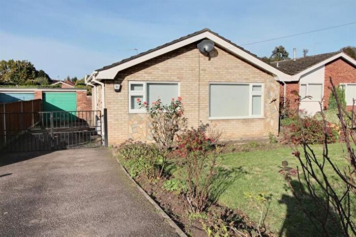 2 Bedroom Detached Bungalow To Rent In Carterford Drive, Norwich, NR3