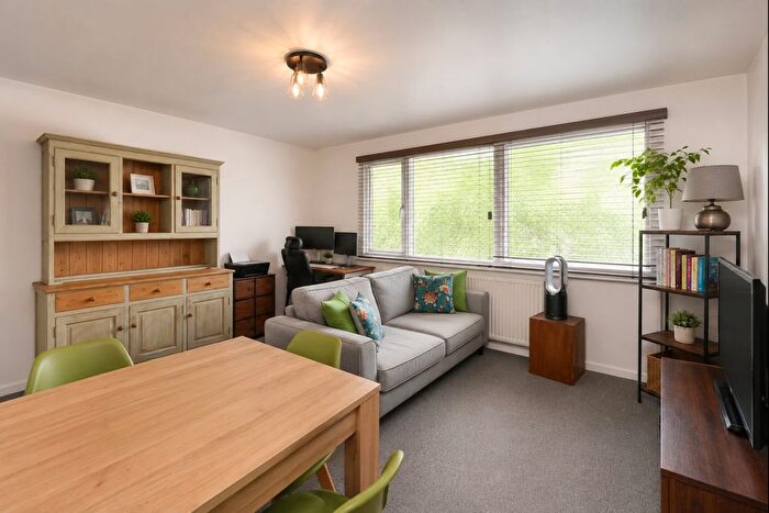 1 Bedroom Flat For Sale In Livingstone Walk, Hemel Hempstead, HP2
