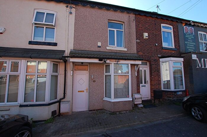 2 Bedroom Terraced House To Rent In Park Square, Ashton-Under-Lyne, Greater Manchester, OL6