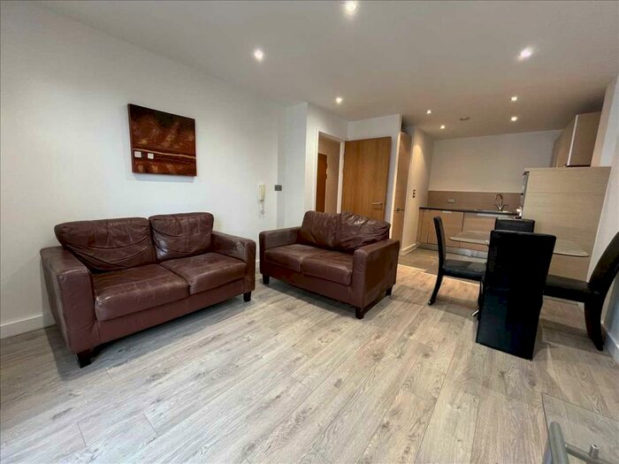 1 Bedroom Apartment To Rent In Barton Place, Hornbeam Way, Green Quarter, Manchester, M4