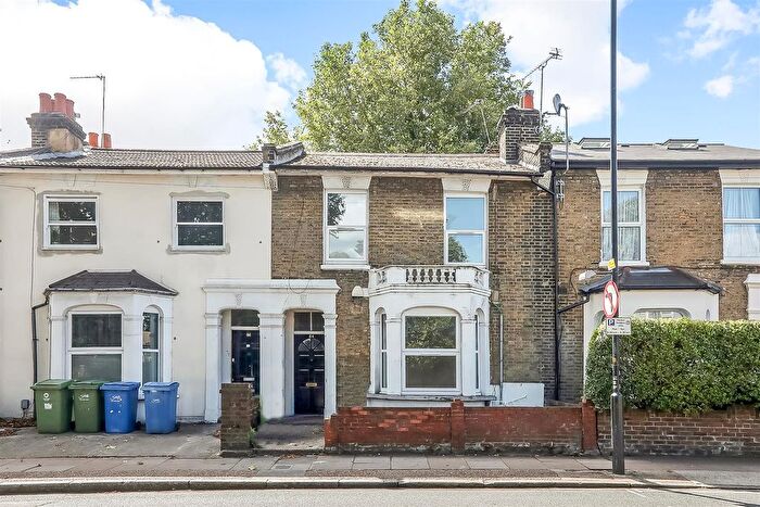 6 Bedroom Terraced House To Rent In Clayton Road, Peckham, SE15