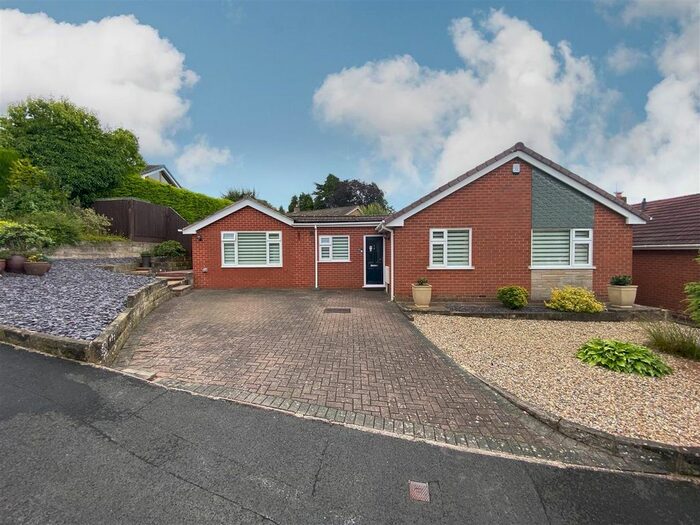 3 Bedroom Detached Bungalow For Sale In Fernhurst Close, Stone, ST15